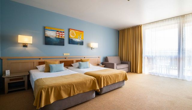 HVD Club Hotel Miramar - Dvokrevetna soba pogled na more